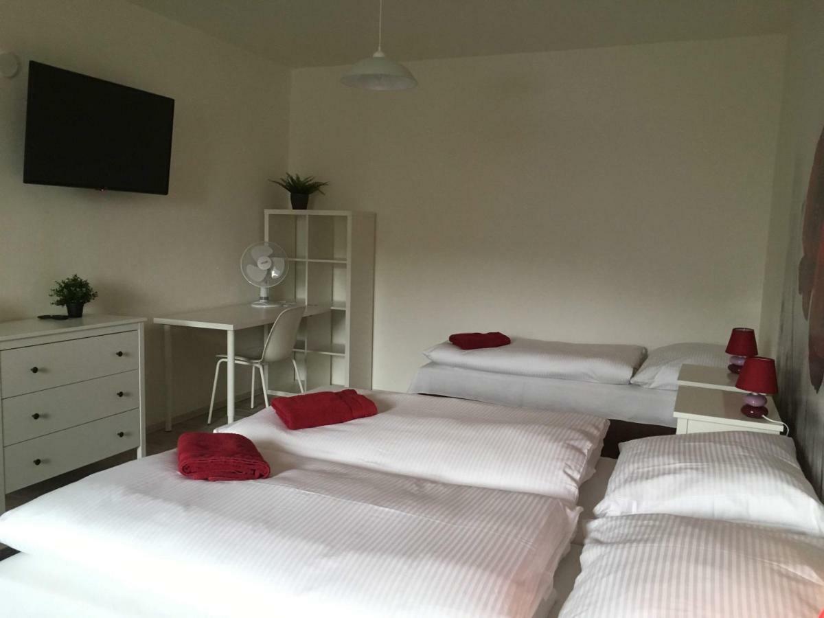 Apartmám na náměstí II Opočno Exterior foto